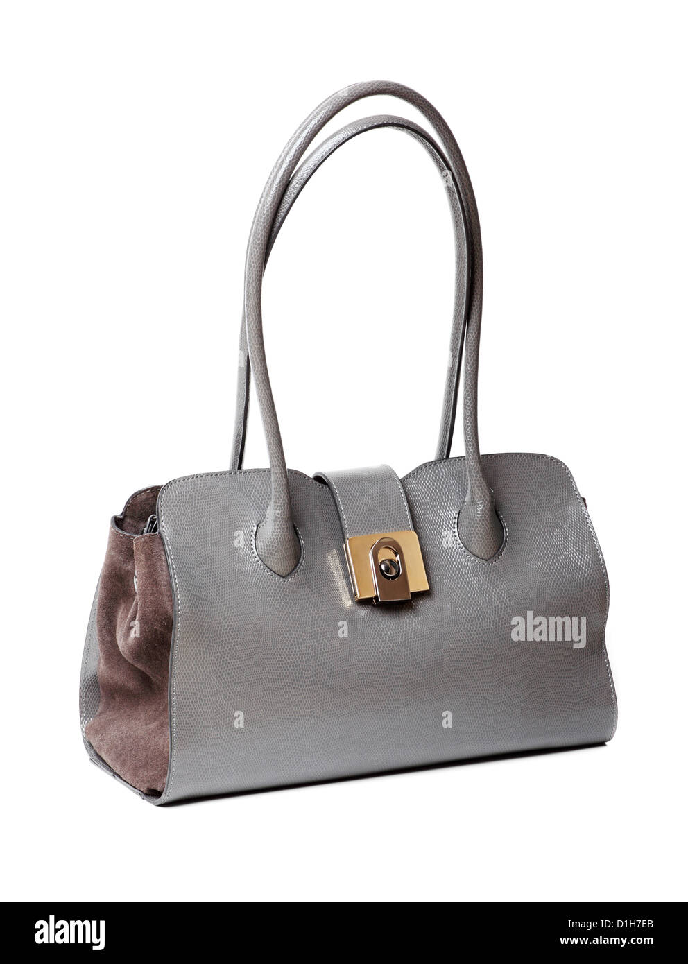 Graue Damen Lederhandtasche auf weißem Hintergrund. Studio gedreht. Stockfoto