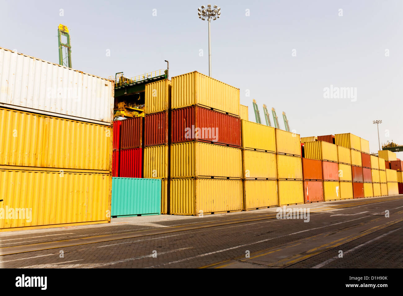 Fracht-Container-Hafen Stockfoto