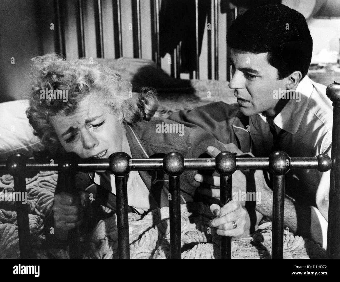 LASSEN SIE KEINEN MANN SCHREIBEN MEIN EPITAPH (1960)-SHELLEY WINTERS, JAMES DARREN, PHILIP LEACOCK (DIR) LETN 006 MOVIESTORE COLLECTION LTD. Stockfoto