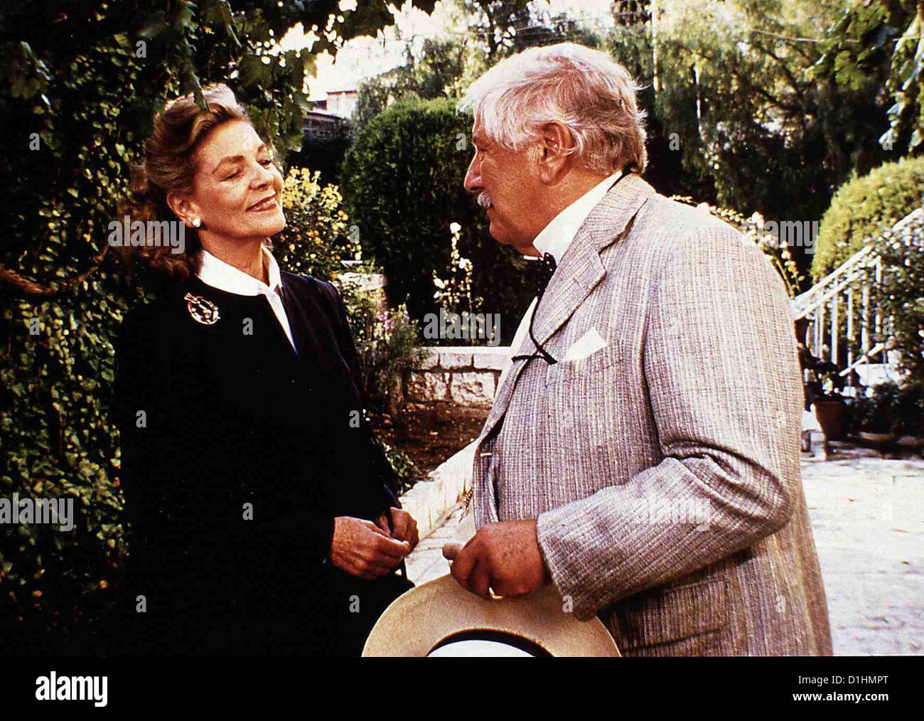 Rendezvous Mit Einer hinaus Termin Tod Lauren Bacall, Peter Ustinov Hercule Poirot (Peter Ustinov) Bittet Lady Stockfoto