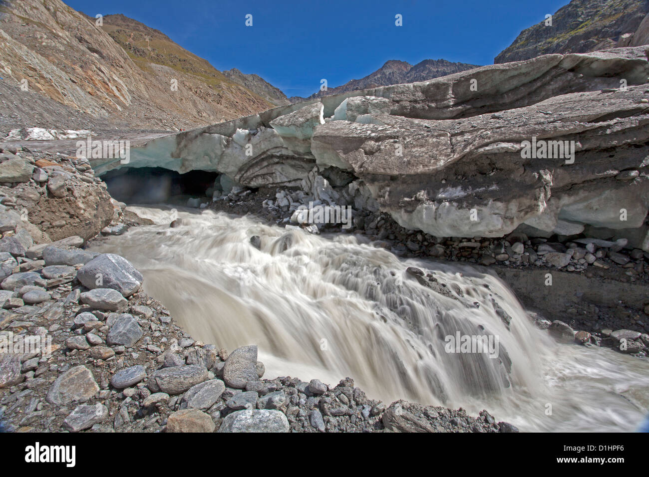 Gletschertor Kaunertaler Gletscher, Österreich Stockfoto