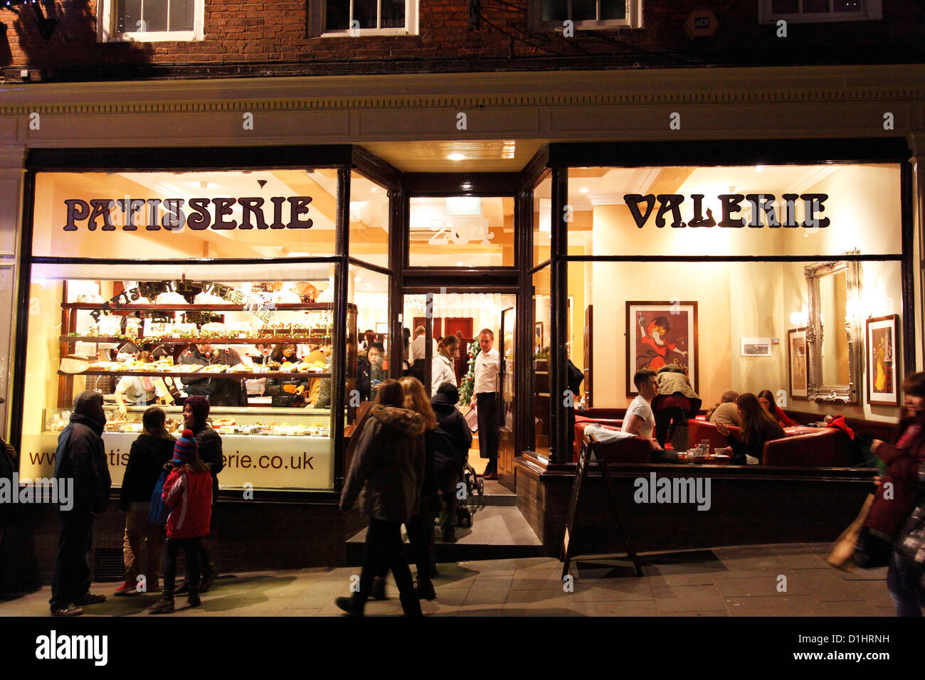 Eine Patisserie Valerie Café in Lincoln, England, Vereinigtes Königreich Stockfoto