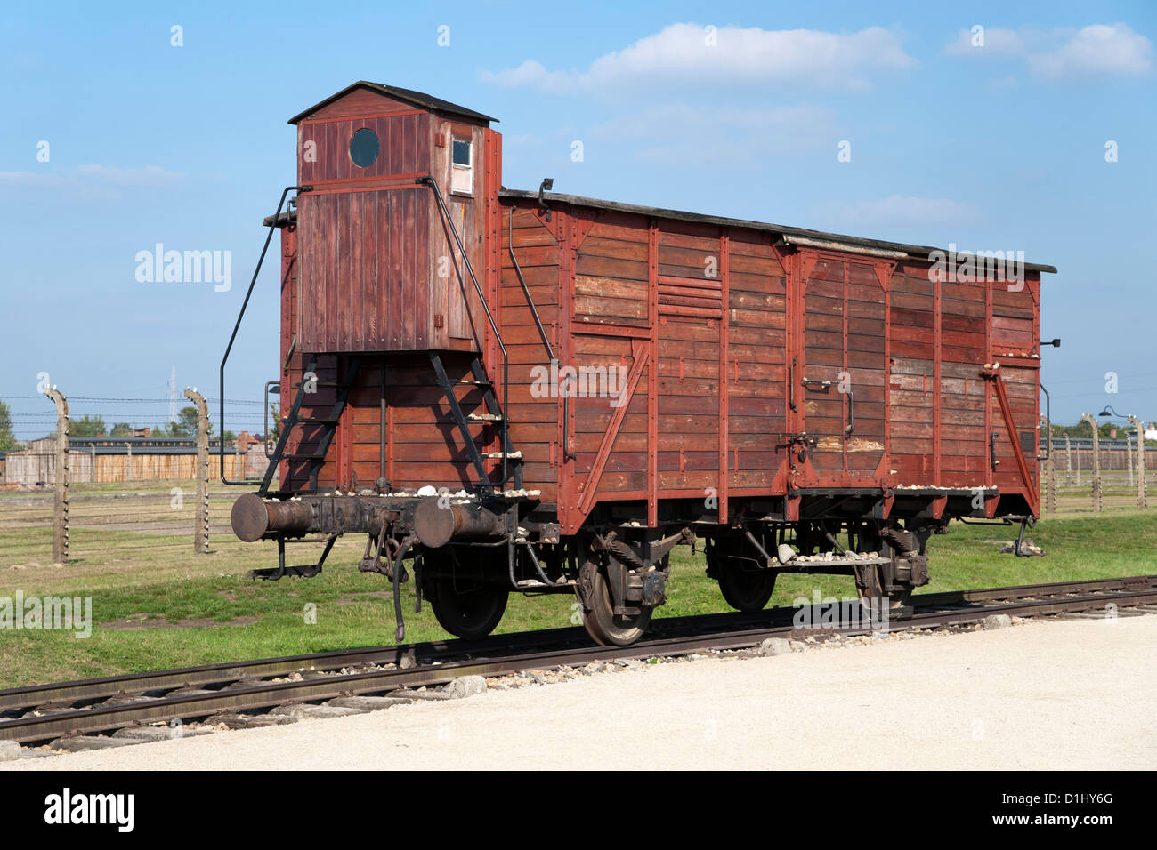 Ein Güterwagen (Güterwagen) auf Anzeige im Museum des ehemaligen Konzentrationslagers Auschwitz II-Birkenau in Südpolen. Stockfoto