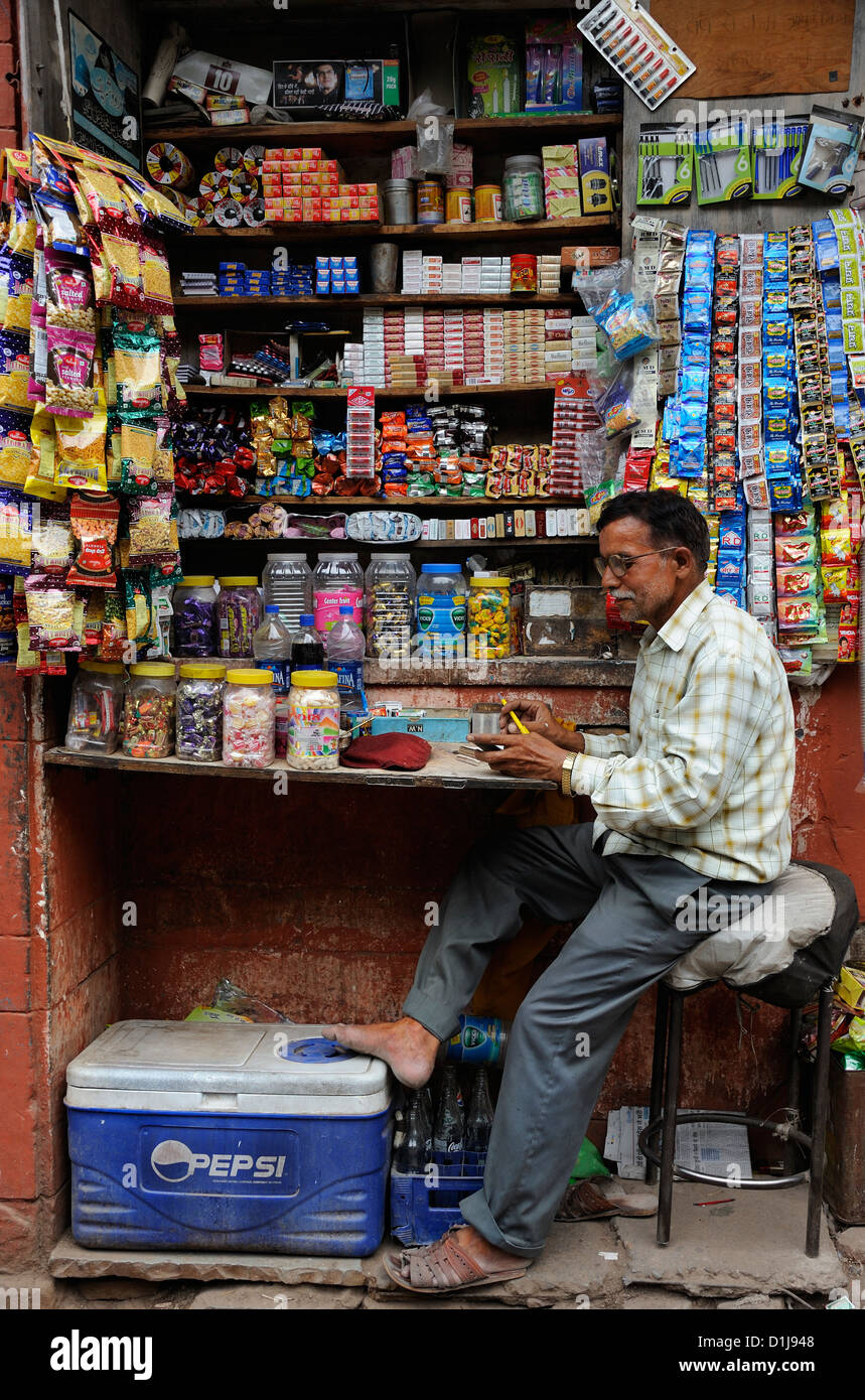 Indische Street-Side-Shop Stockfoto