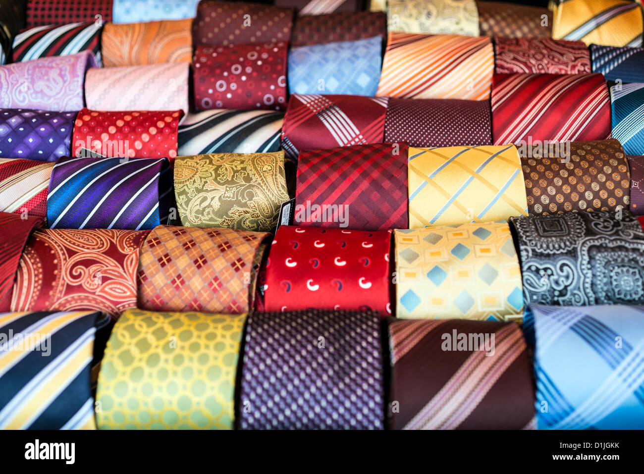 Handgemachte Seide Krawatten auf Verkauf im Handwerk Messe, New York City Stockfoto