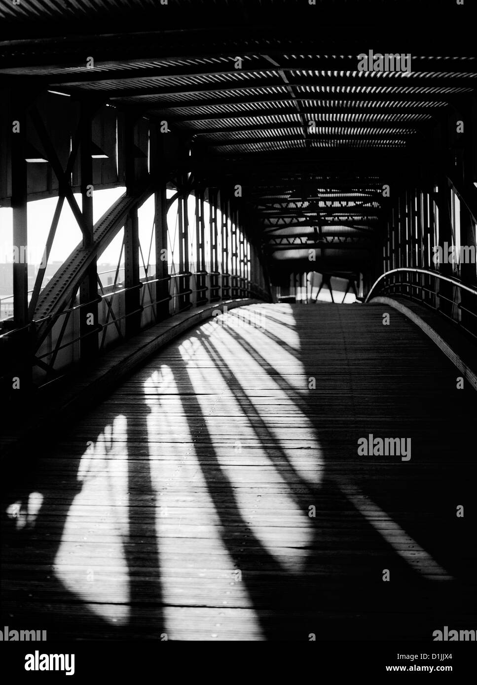 Überseebrücke im Hamburger Hafen. Stockfoto