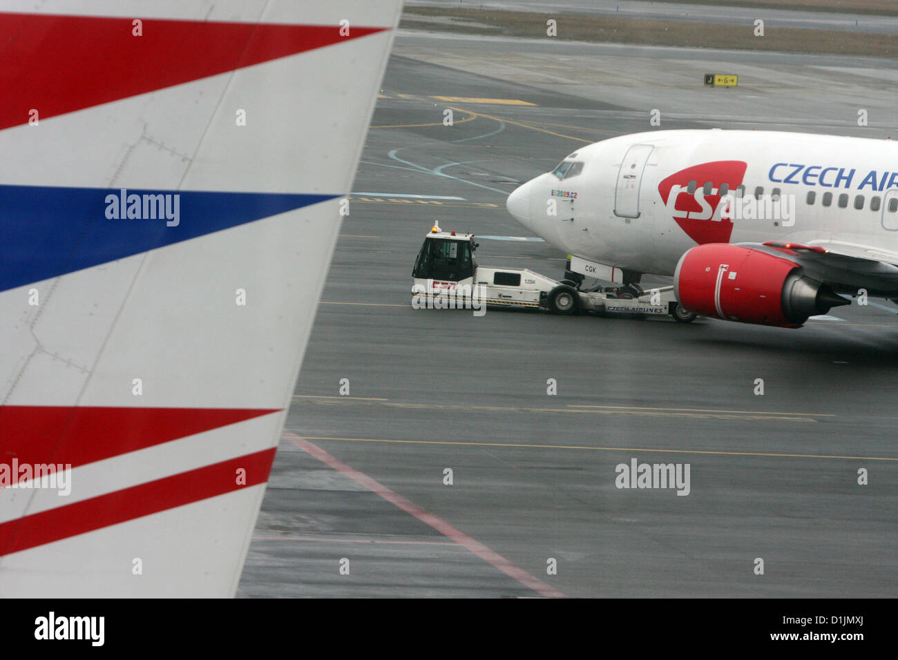 CSA Czech Airlines Flugzeug Prag Tschechische Republik Flugzeug am Boden Tarmac Jets erlangte den Flughafen Ceske aerolinie Aviation Company Ruzyne District Stockfoto