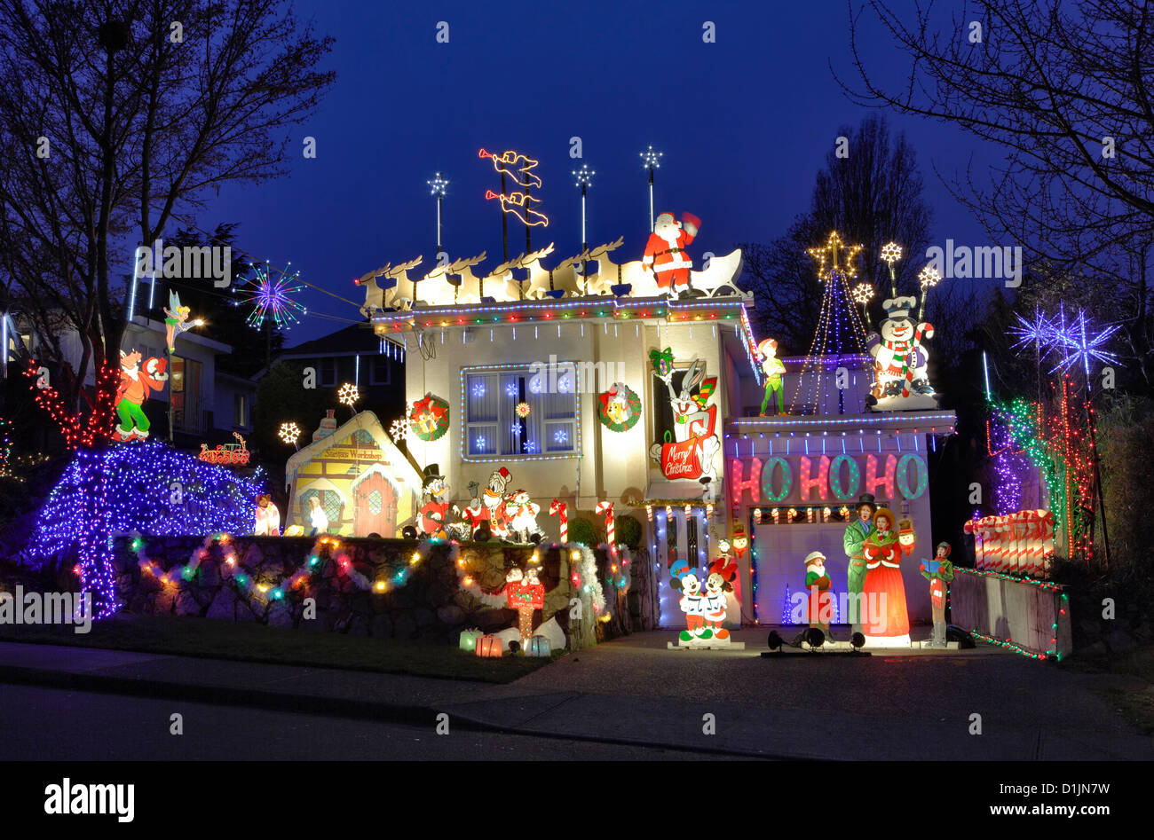 Haus beleuchtet für jährliche Weihnachten Jahreszeit.-Victoria, British Columbia, Kanada. Stockfoto