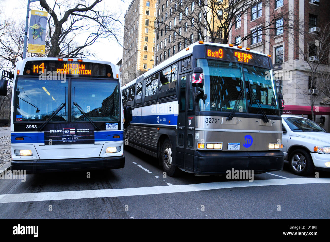 New York City öffentliche Verkehrsmittel M4 und BXM9 zum Ausdruck bringen MTA Bus, Manhattan, New York City, USA Stockfoto