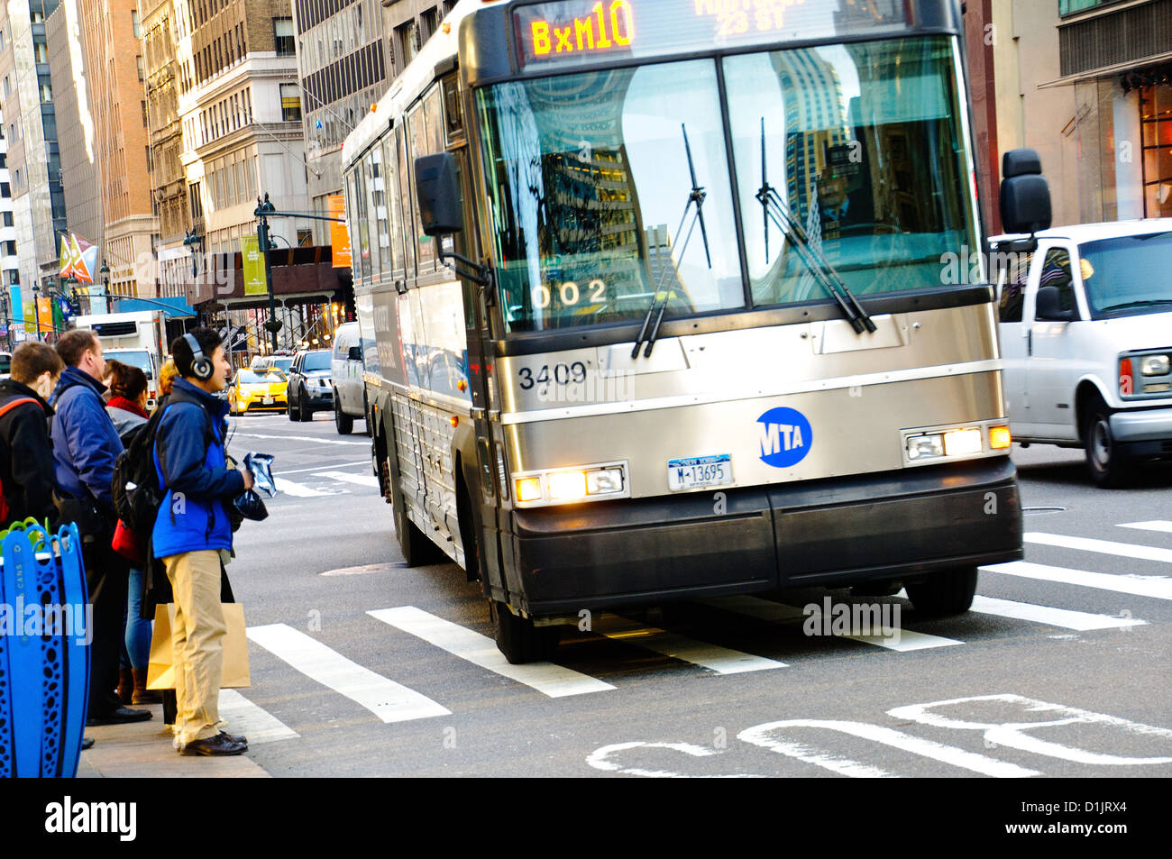 New York City öffentliche Verkehrsmittel BXm10 Express MTA Bus, Manhattan, New York City, USA Stockfoto