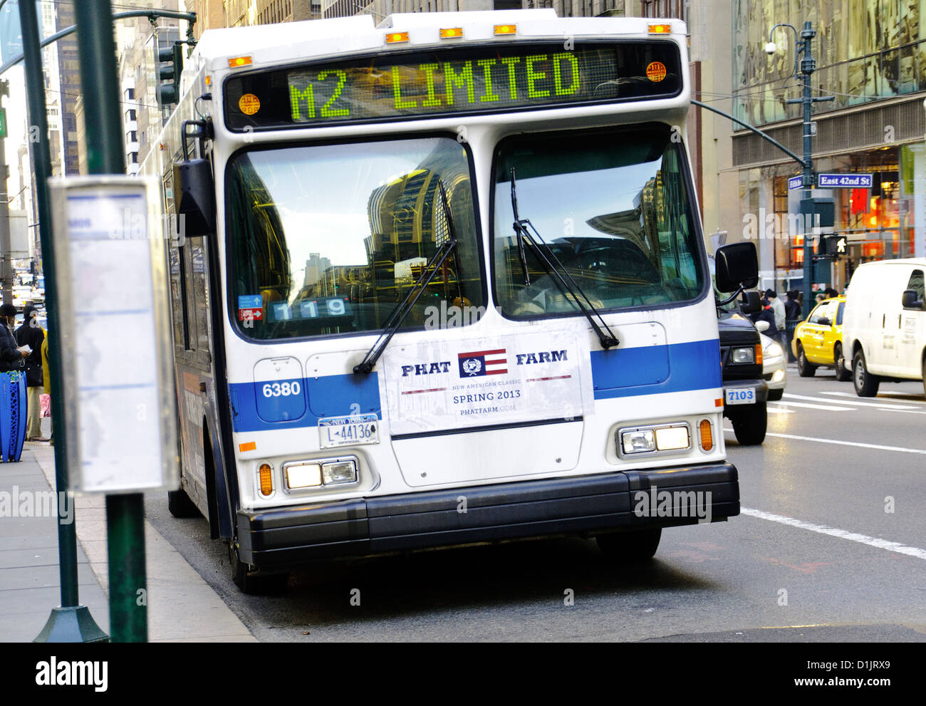 New York City öffentliche Verkehrsmittel M2 MTA Bus, Manhattan, New York City, USA Stockfoto