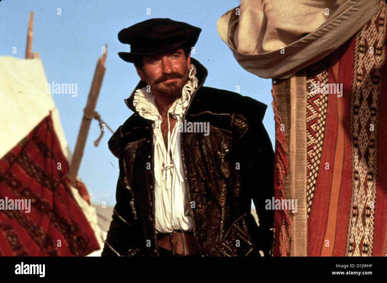 Wer Hat Meine Familie Geklaut?  Als menschliche Robin Williams Vierhundert Jahre Spaeter ist Hector (Robin Williams) Auf Einem Stockfoto