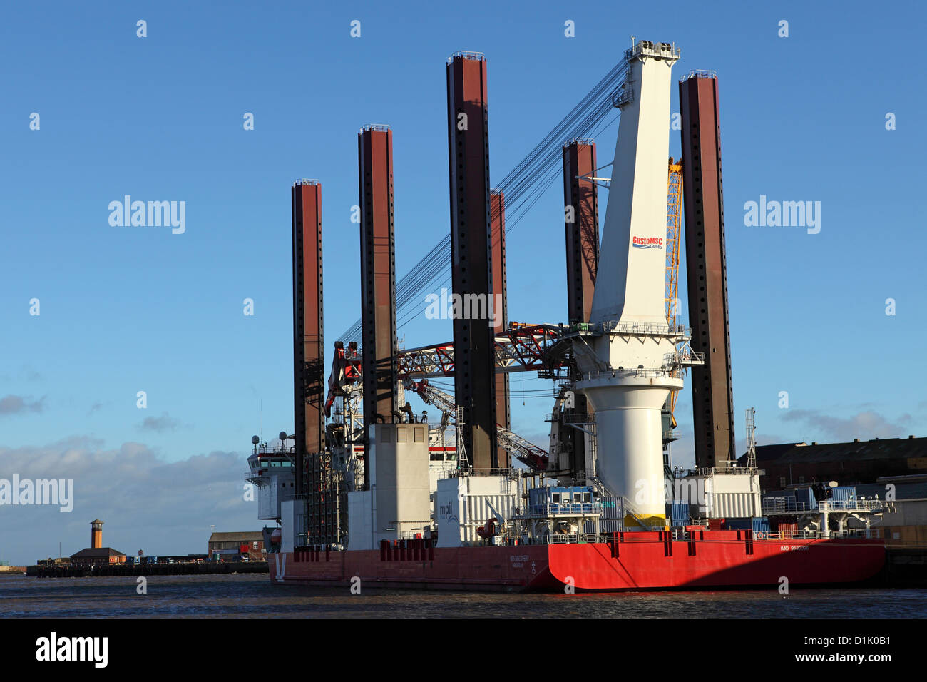 Die MPI Discovery Plattform Schiff am Hafen in Sunderland, England. Stockfoto