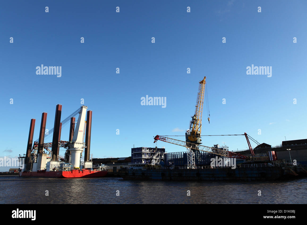 Schiffe im Hafen in Sunderland, England. Stockfoto