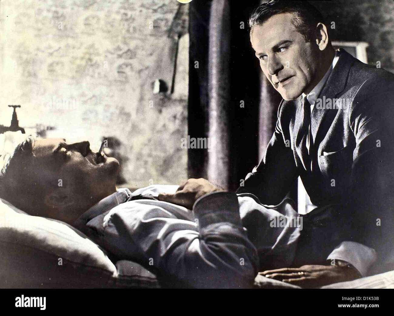 Ratten Im Secret Service Gefahr Route Richard Johnson, Sam Wanamaker Geheimagent Jonas Wilde (Richard Johnson) Soll als Stockfoto