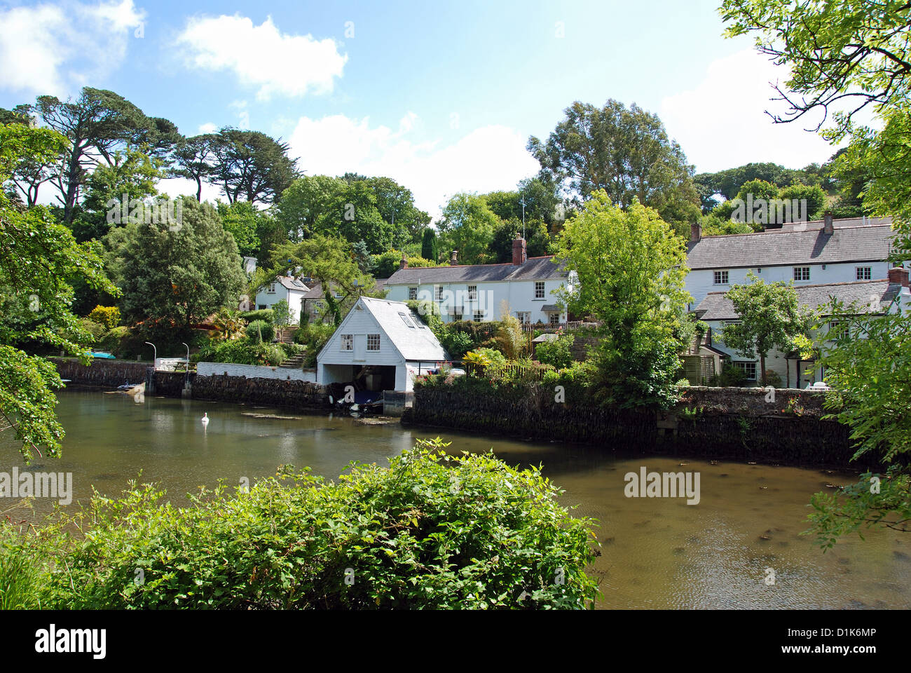 Das Dorf am Fluss von Helford in Cornwall, Großbritannien Stockfoto