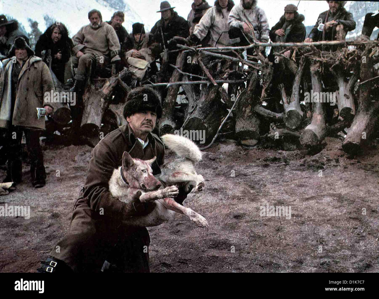 Yukon Tod Jagd Charles Bronson Trapper Johnson (Charles Bronson) ist Jedoch Unschuldig Und Weigert Sich Mitzukommen. *** Stockfoto