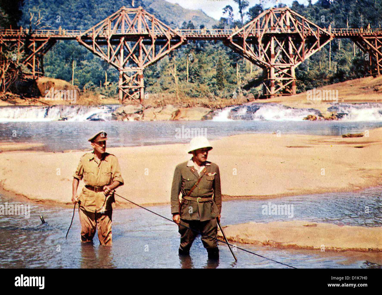 Die Bruecke Am Kwai Brücke am River Kwai, Alec Guinness, Sessue Hayakawa Kurz Bevor der Erste Zug deutschen sterben fertiggestellte Stockfoto