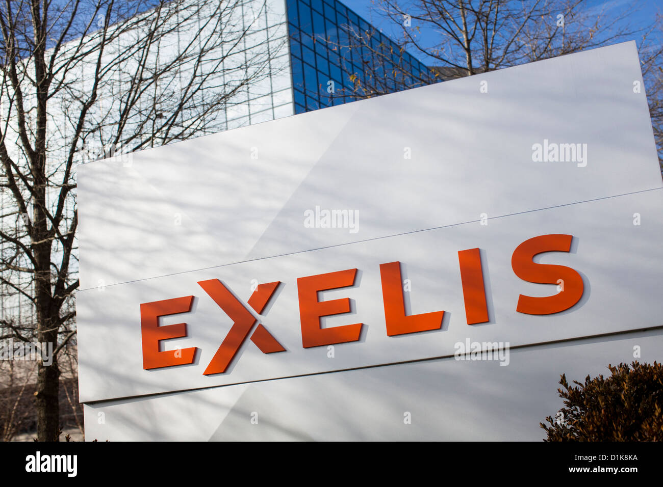 Ein Bürogebäude von Rüstungsunternehmen ITT Exelis besetzt. Stockfoto