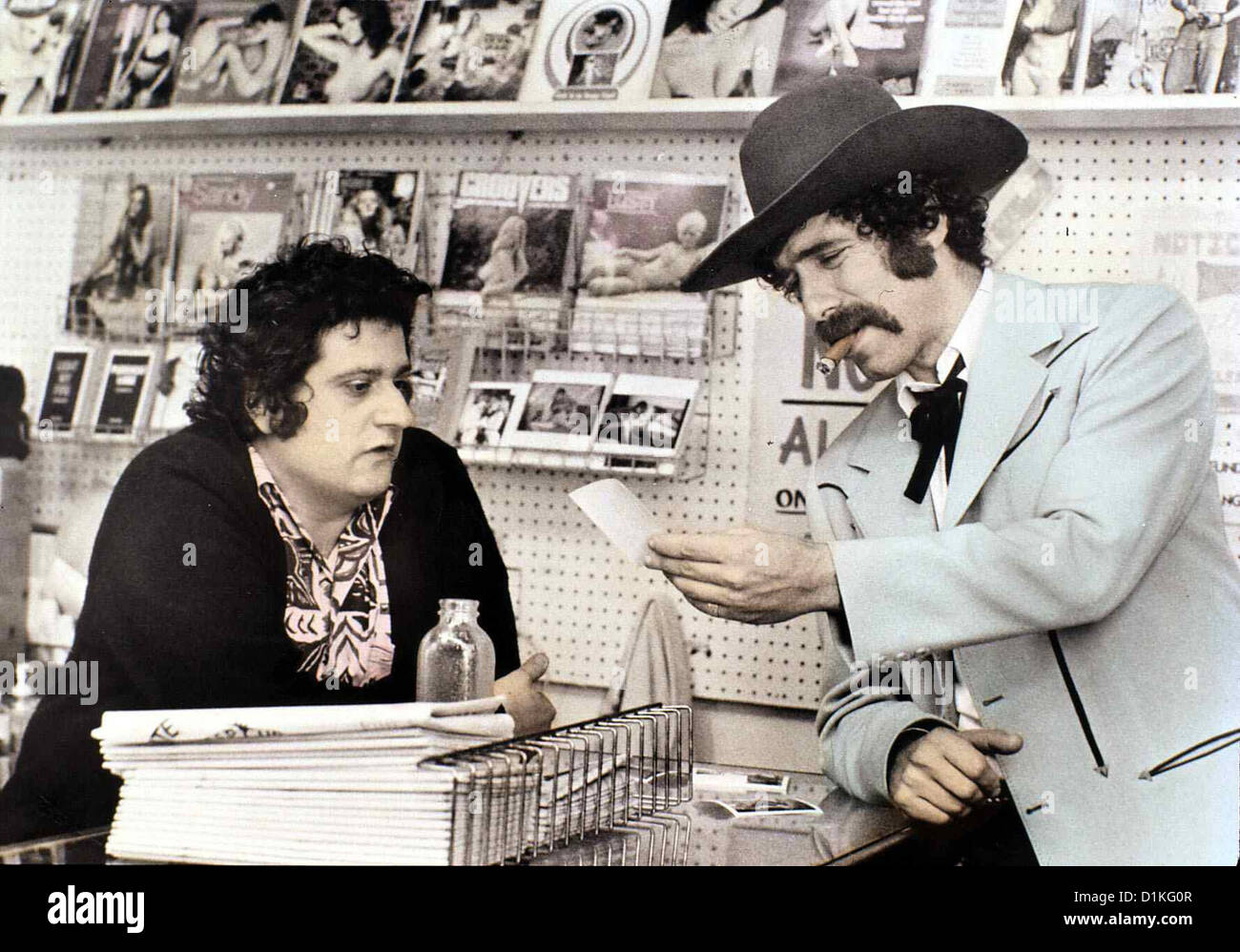 Spur Der Gewalt Zerschlagung Michael Lerner, Elliott Gould Polizist Keneely (Elliott Gould) Versucht Auf heraus Faust Den Ganoven Stockfoto