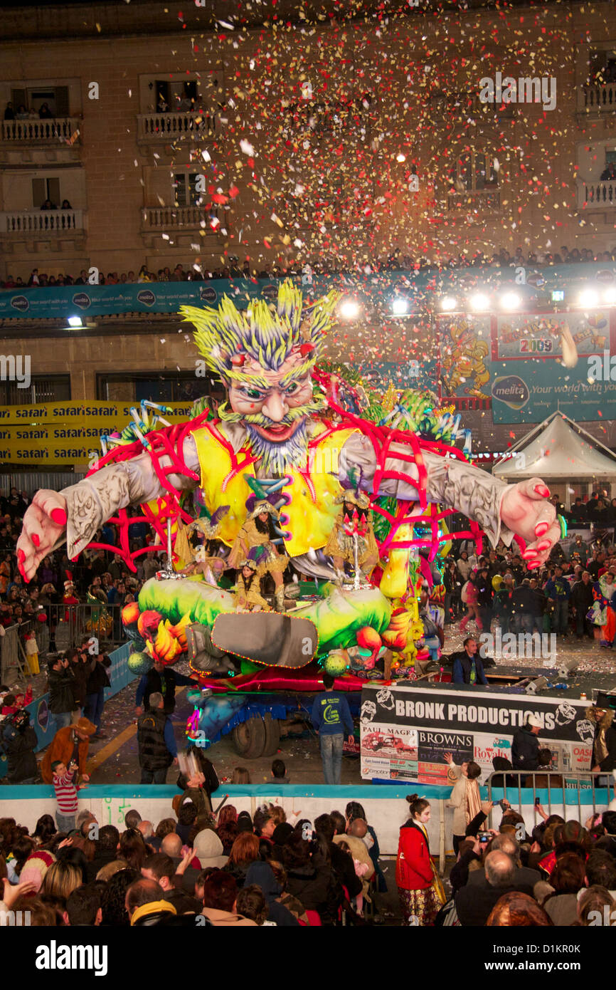 Karneval float malta Fotos und Bildmaterial in hoher Auflösung Alamy
