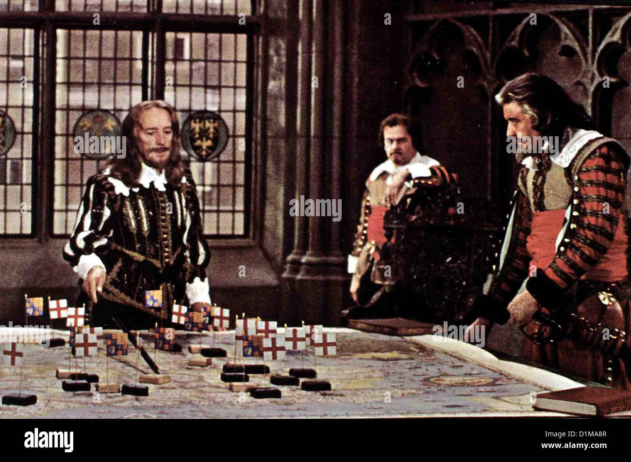 Cromwell Cromwell Alec Guinness König Charles I. (Alec Guinness, l