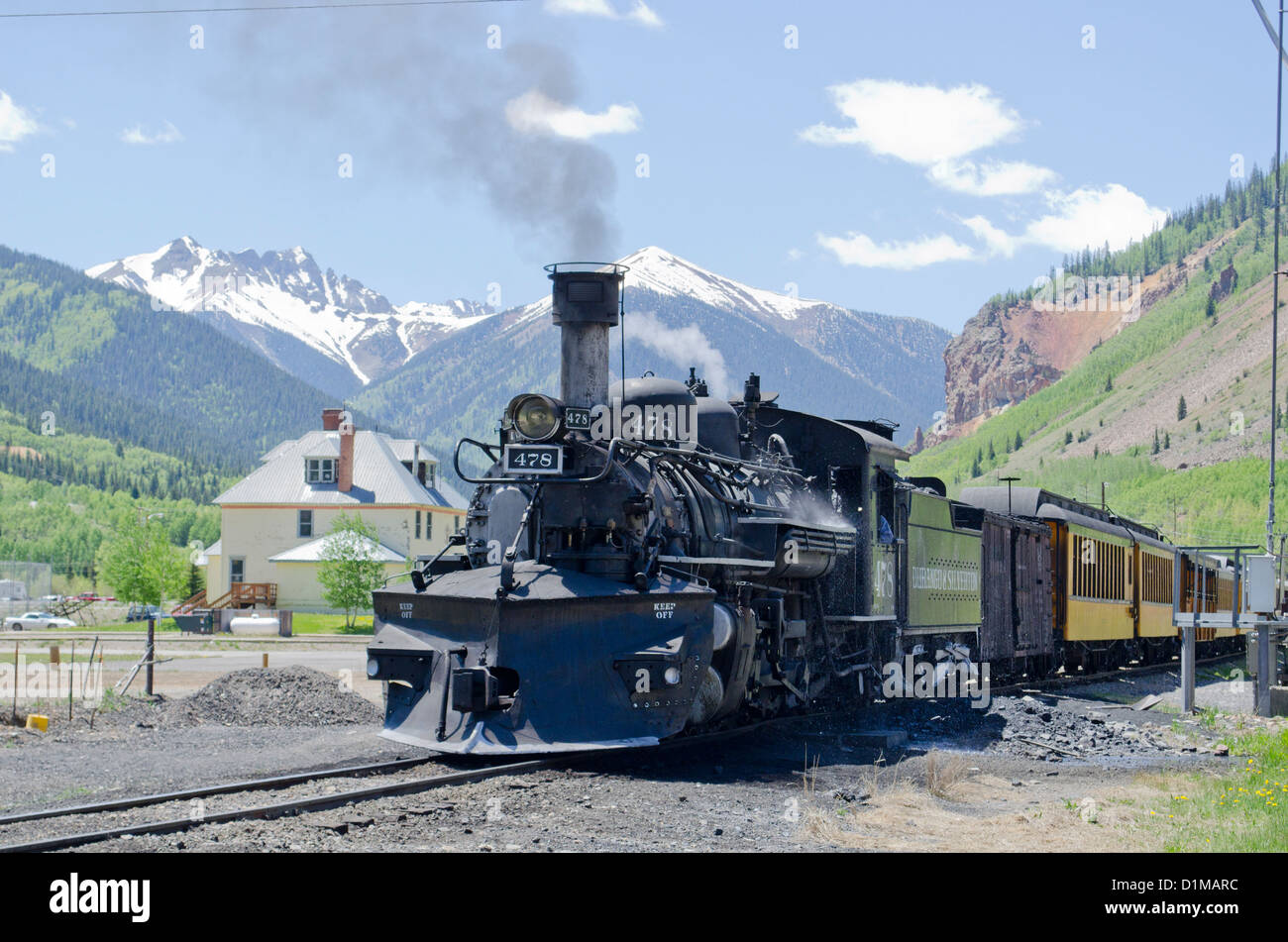 Durango Silverton schmale Gage Dampf Eisenbahn machen täglich Sommer läuft durch die zerklüfteten Schluchten des Colorado Mountains Stockfoto