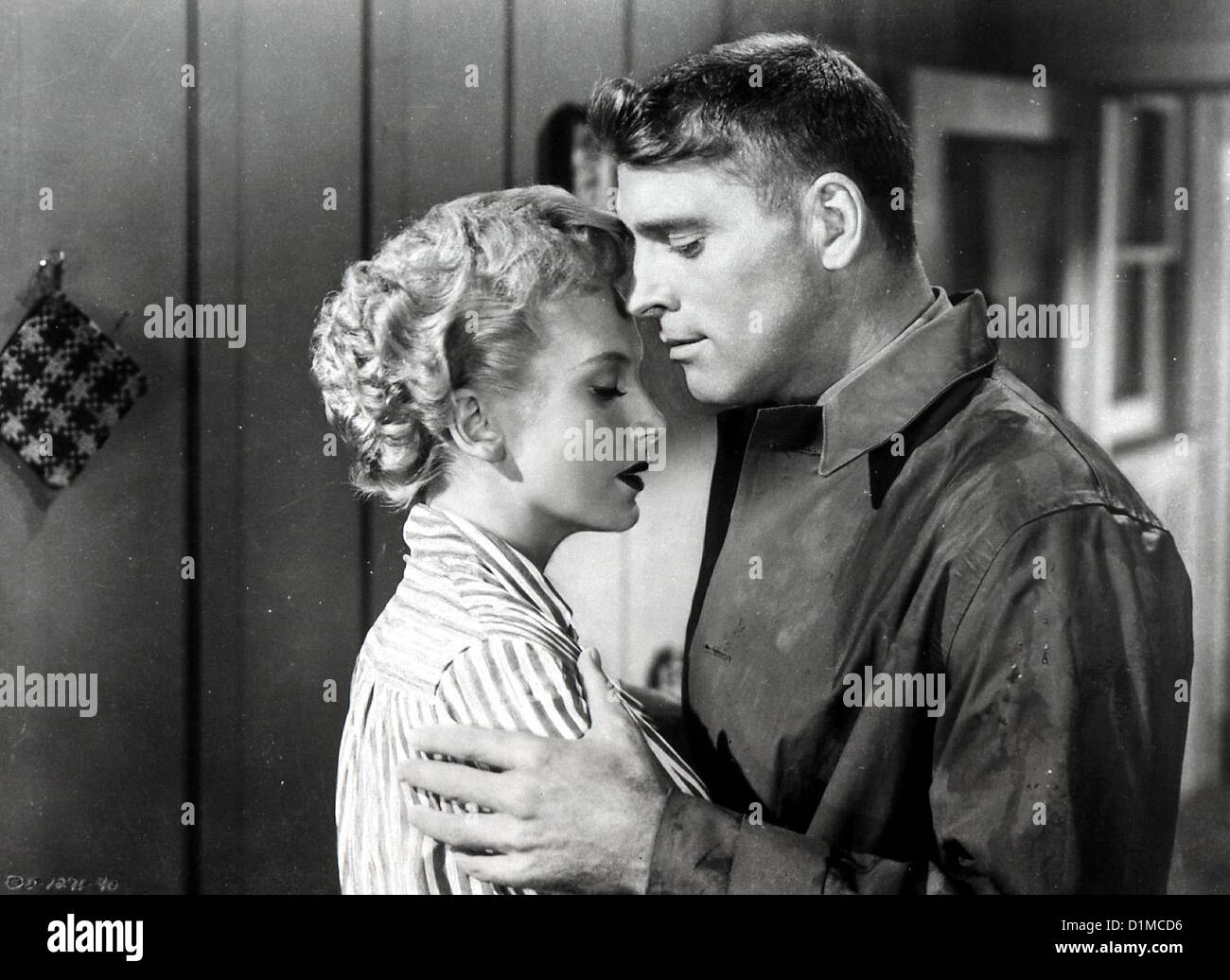 Verdammt In Alle Ewigkeit von hier zur Ewigkeit Deborah Kerr, Burt Lancaster Sergeant Warden (Burt Lancaster) Hut ein Stockfoto
