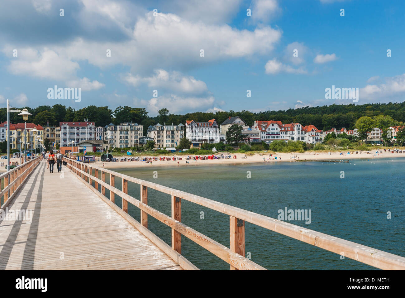 Seebrücke Bansin, Pier an der Ostsee, Bansin, Insel Usedom, Mecklenburg-Western Pomerania, Deutschland, Europa. Stockfoto