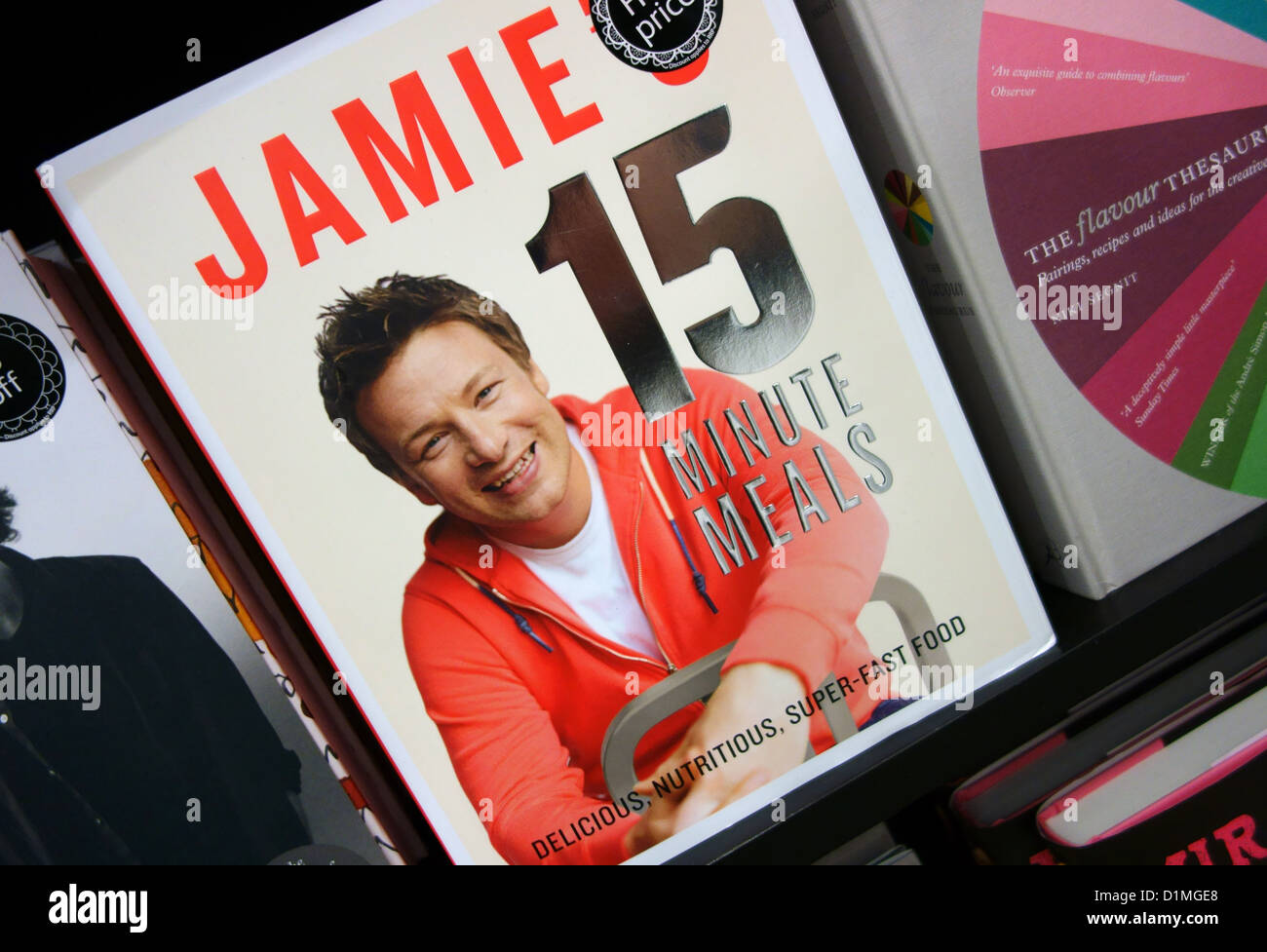 Jamie Olivers 15 Minute Mahlzeiten war gut-verkaufenden Essen Buch für Weihnachten 2012 Stockfoto