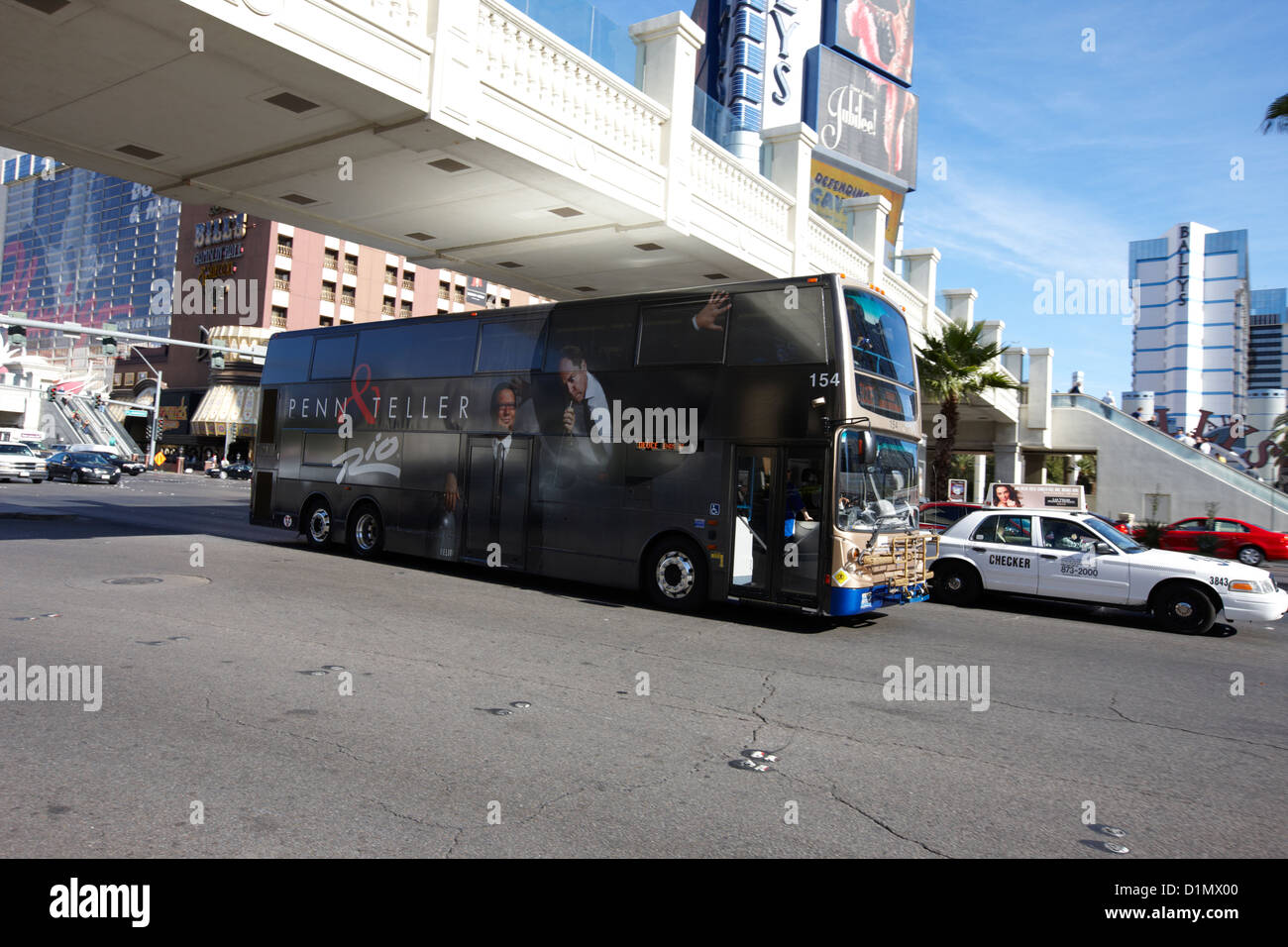 die Deuce Doppeldecker-Bus auf dem Strip von Las Vegas Nevada, USA Stockfoto