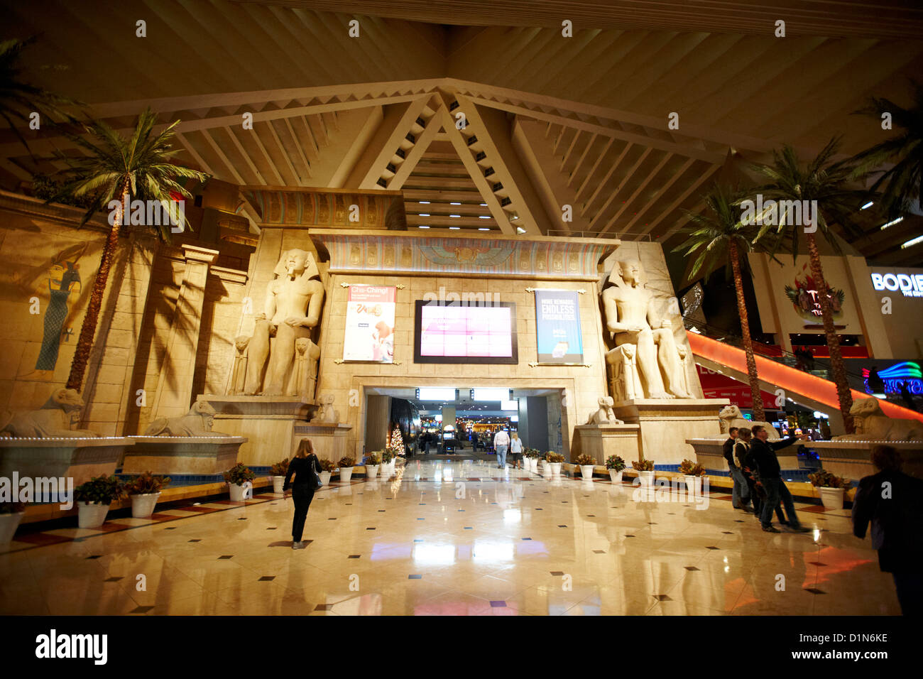 Innenraum Der Pyramide Im Luxor Resorthotel And Casino Las