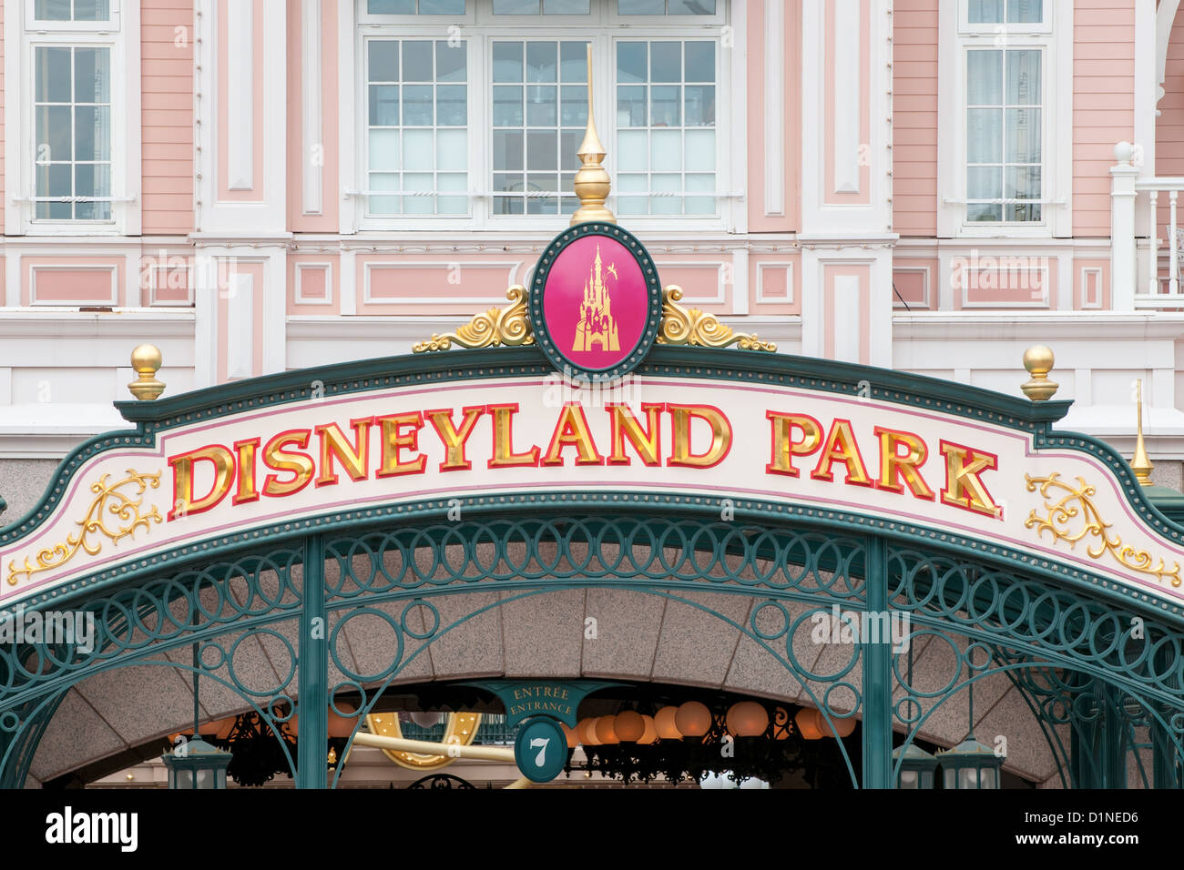 Disneyland Park Paris Frankreich Ortseingangsschild Stockfoto