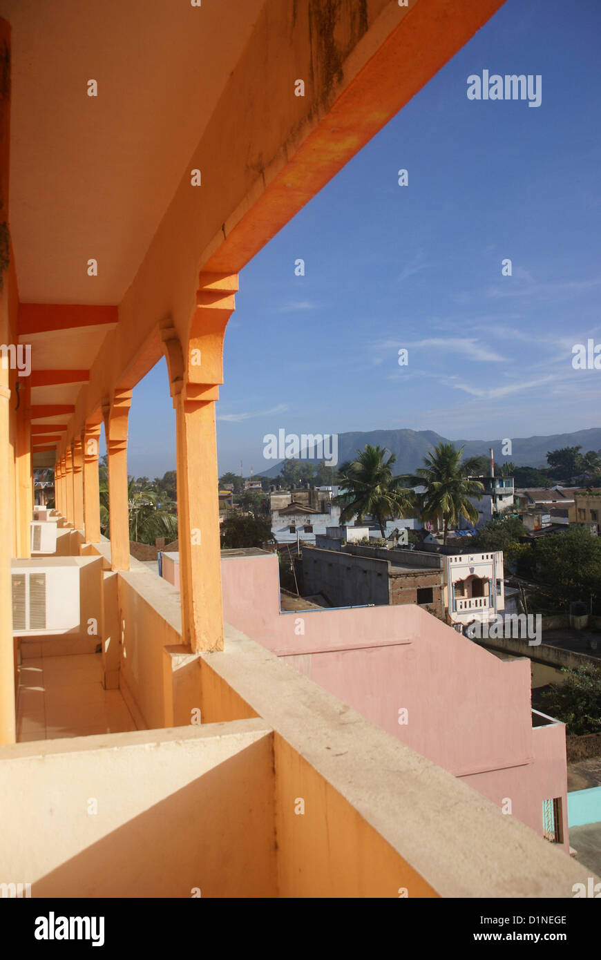 Blick vom Hotel Veranda in Jeypore, Indien Stockfoto