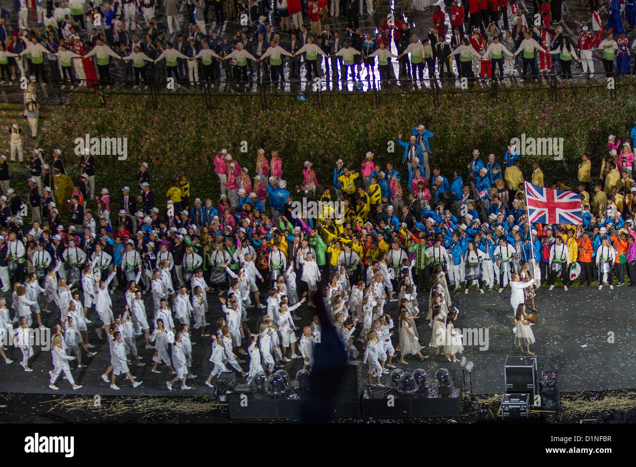 Britische Leitung von Fahnenträger Chris Hoy bei der Eröffnungsfeier, die Olympischen Spiele in London 2012 Stockfoto