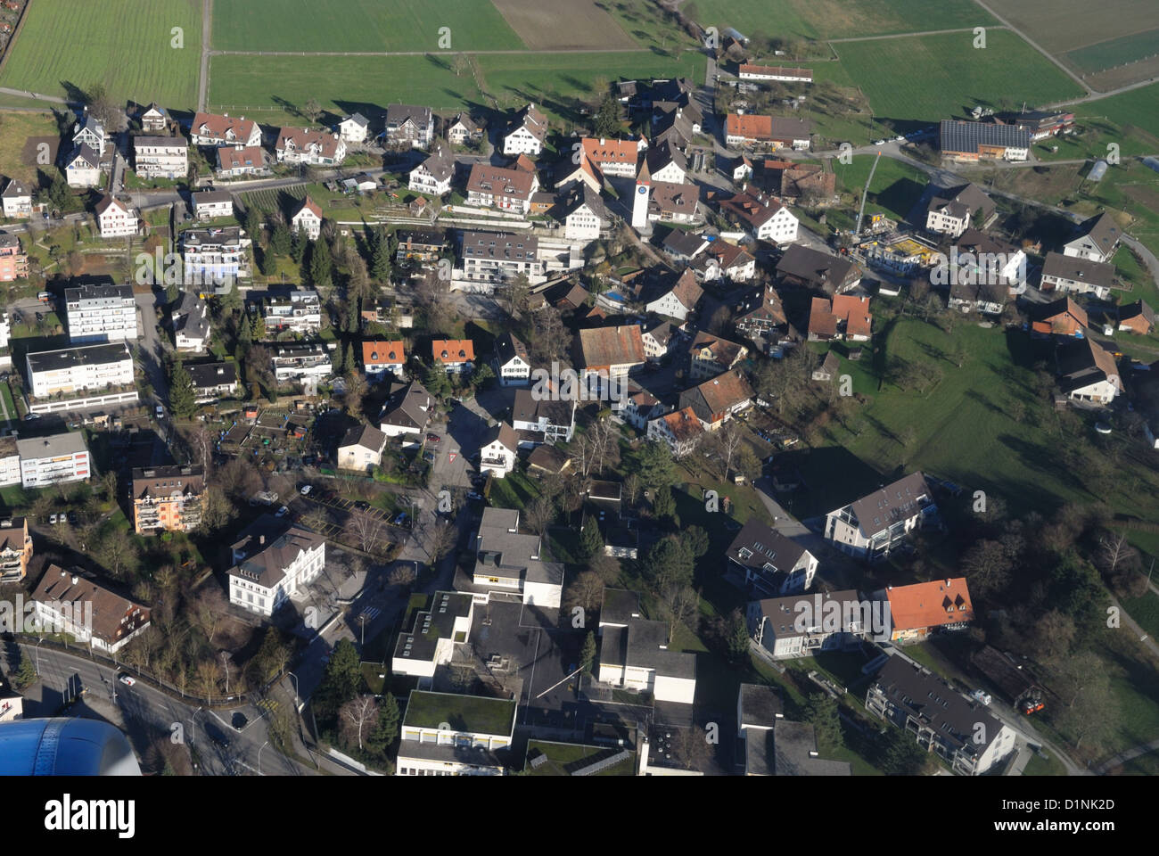 Das Dorf Opfikon Dorf aus der Luft (Kanton Zürich ZH), Schweiz CH Stockfoto