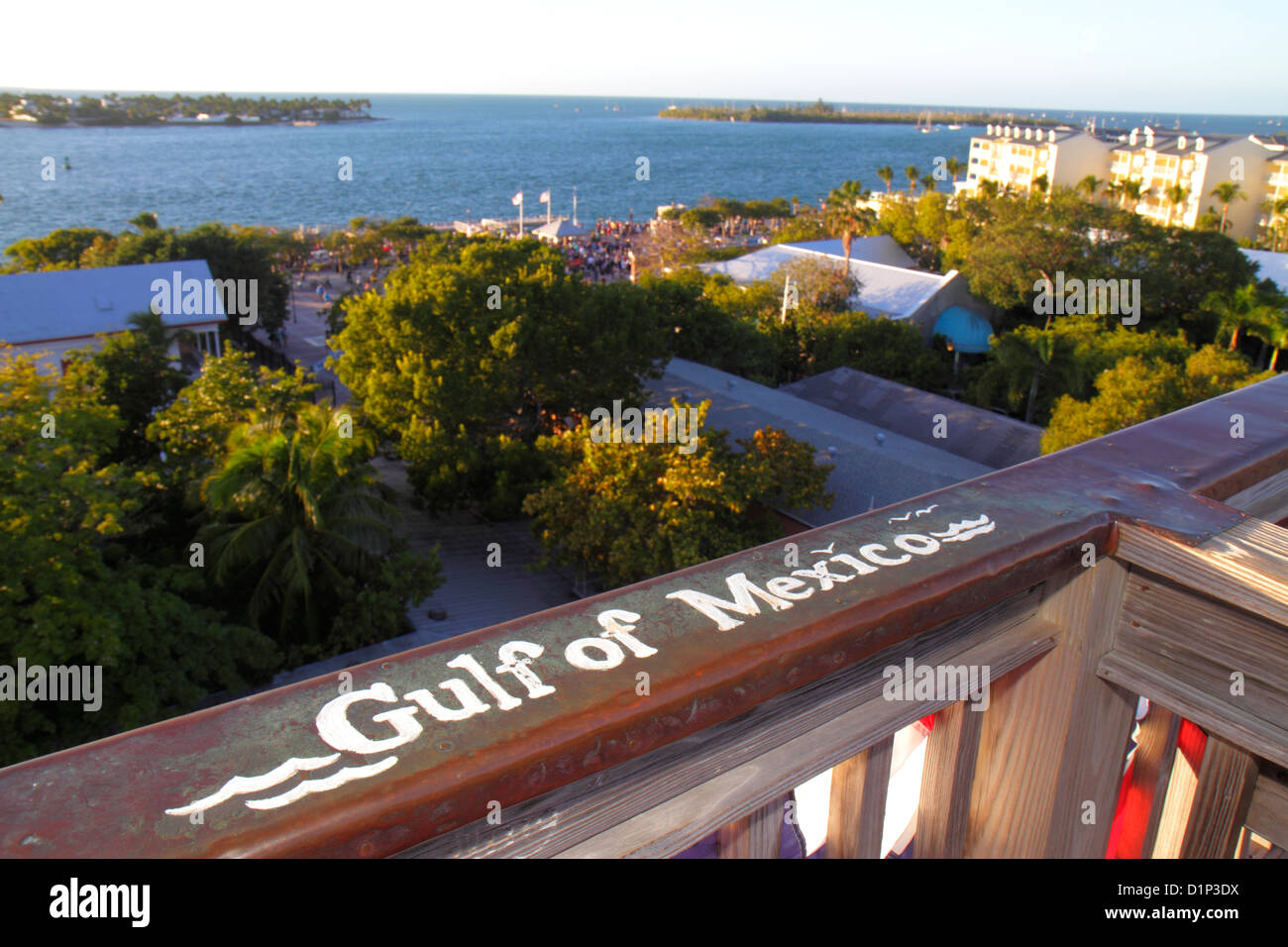 Florida Key West Florida, Keys Mallory Square, Key West Shipwreck Museum, Observatoriumdeck, Küste des Golfs von Mexiko, Sonnenuntergangsfest, Besucherreisen Stockfoto