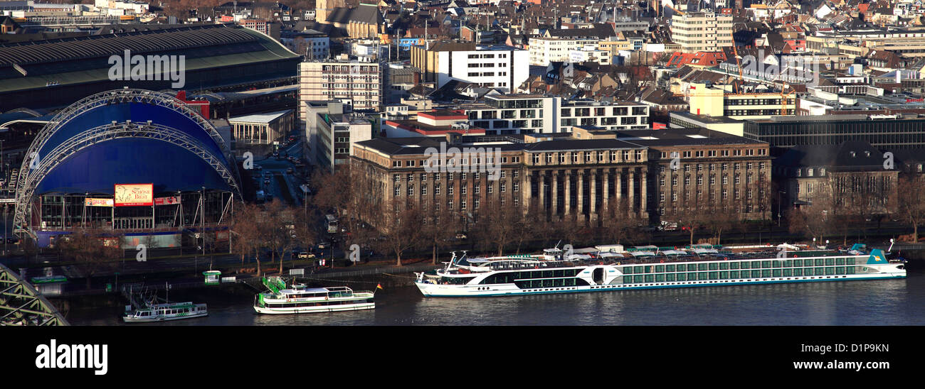 Ariel Landschaft anzeigen, Stadt Köln, Kölner Dom, St.-Martins-Kirche, am Rhein, Nordrhein-Westfalen, Deutschland, Europa Stockfoto