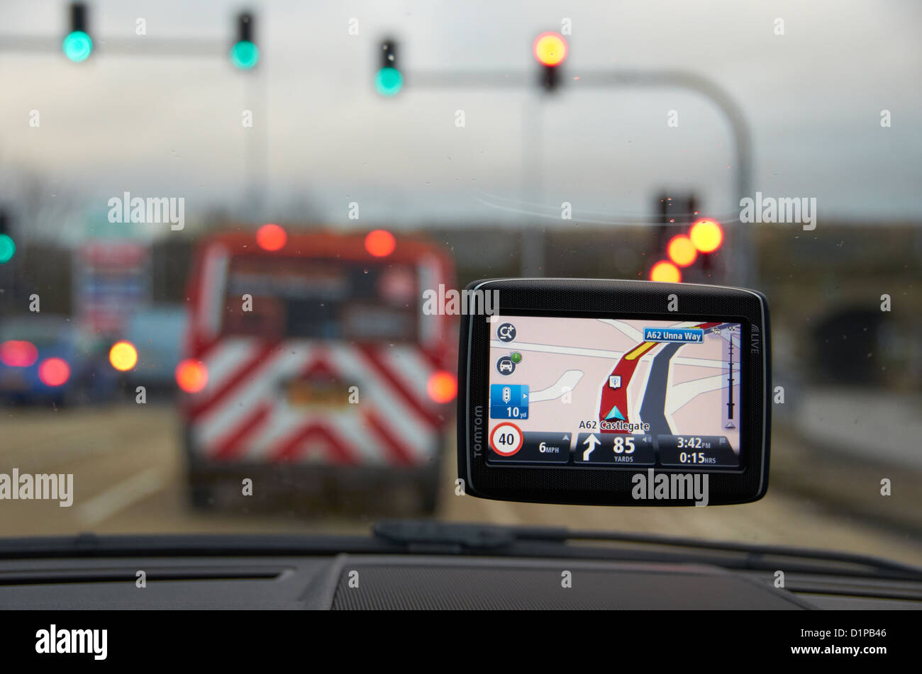 Sat Nav auf dem Bildschirm eines Fahrzeugs. Stockfoto