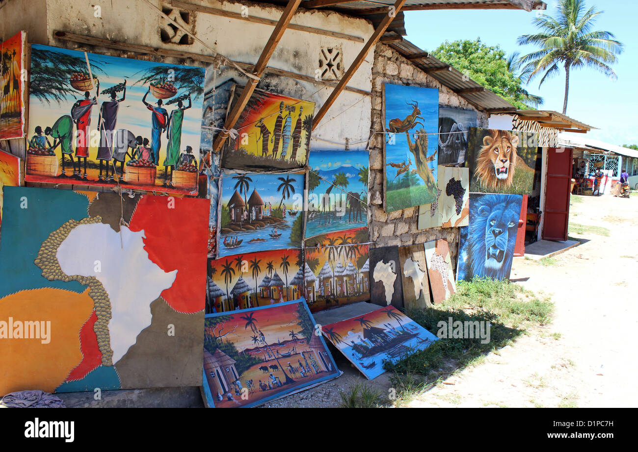 Tourismusmarkt mit handgefertigten Kunst für Verkauf, Kenia, Ostafrika Stockfoto