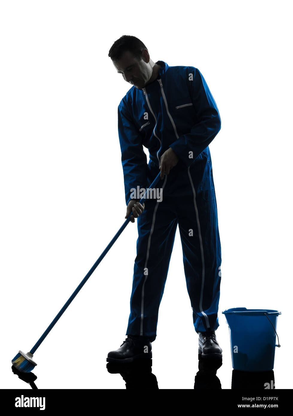 ein Hausmeister Reiniger Reinigung Silhouette im Studio auf weißem Hintergrund Stockfoto