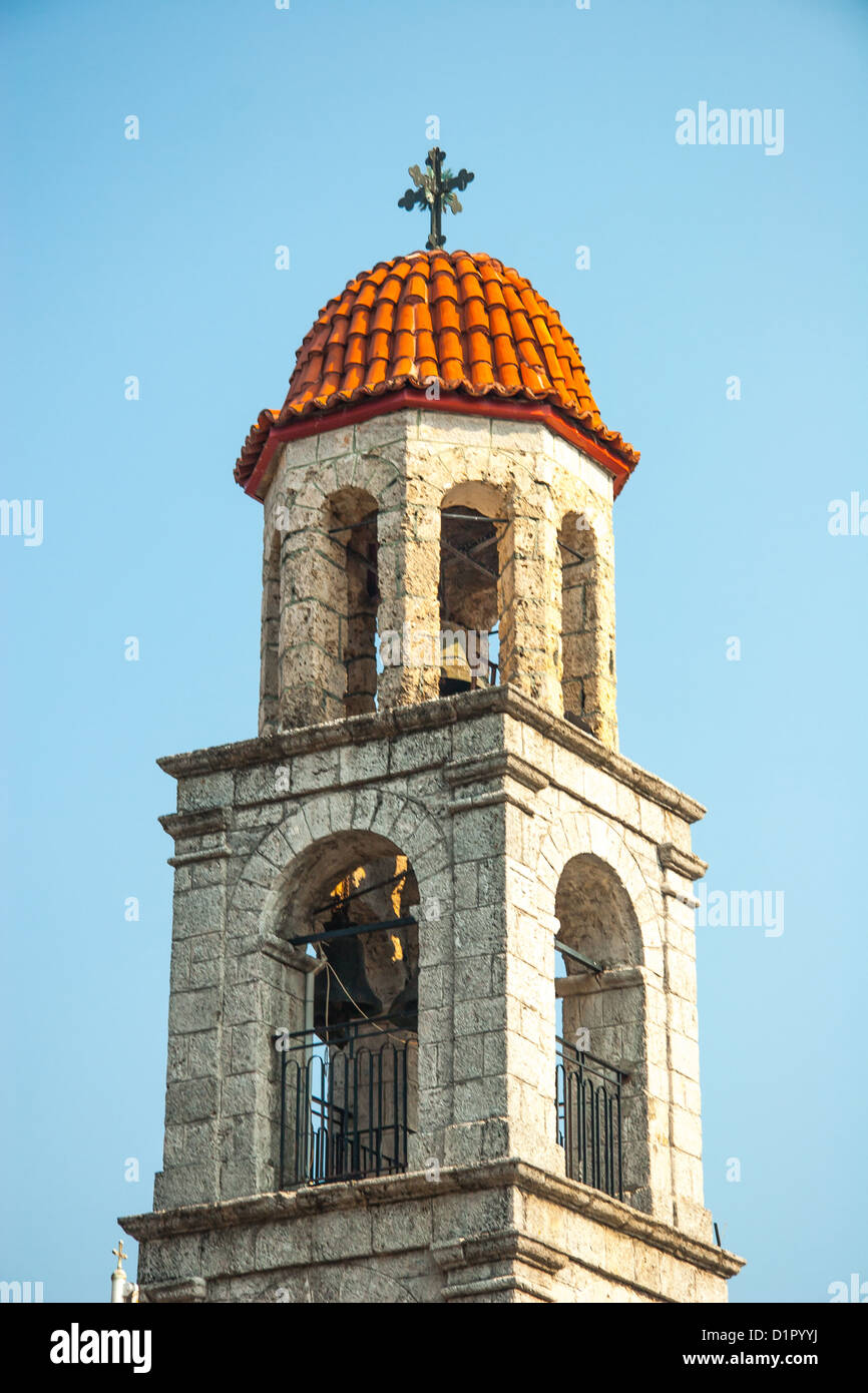 Alte Kirche in Bergstadt Strasse - Griechenland Stockfoto