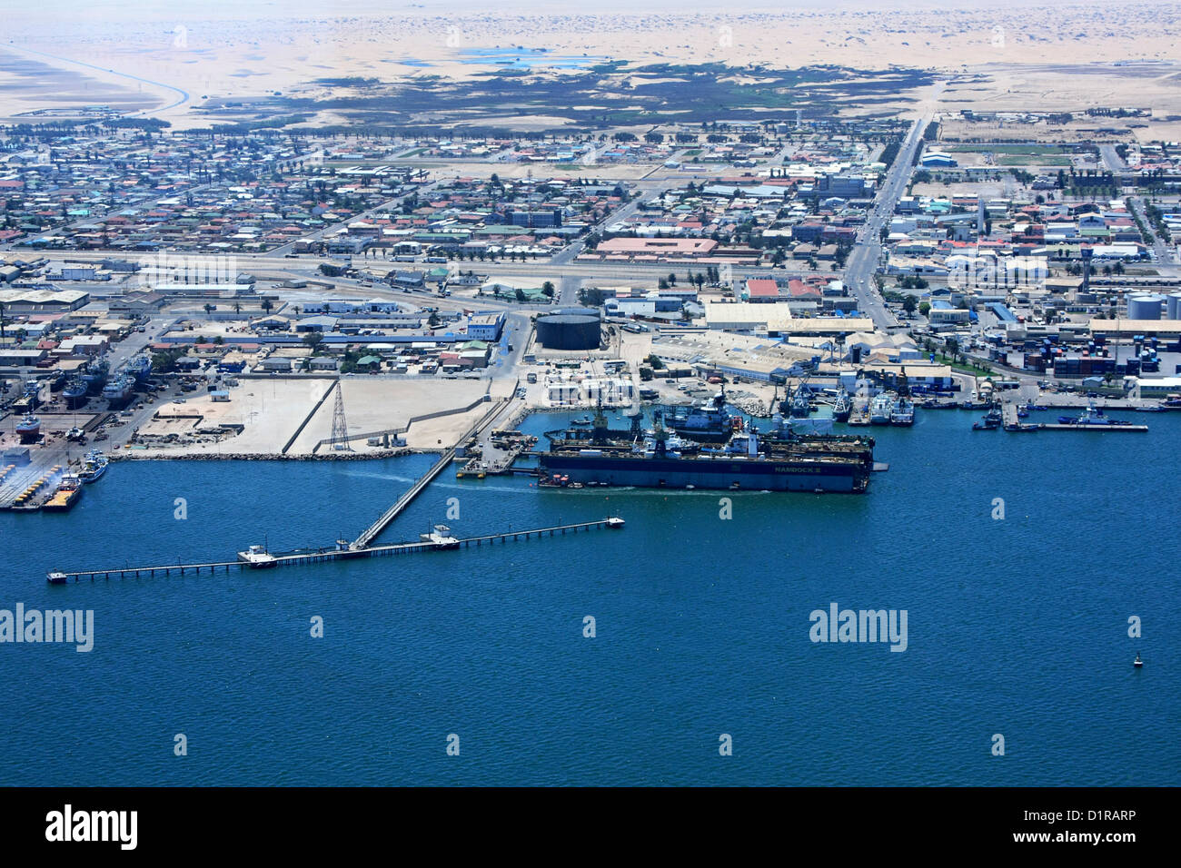 Eine Luftaufnahme von Swakopmund und seinem Hafen Stockfoto