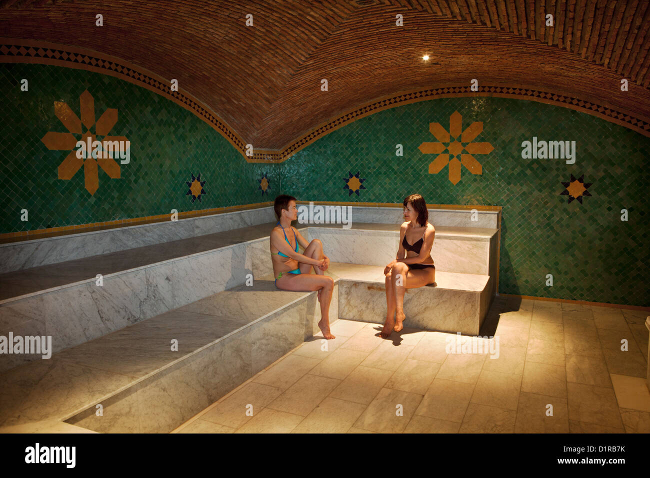 Marokko, M'Hamid el Ghizlane, Hotel Azalay. Hammam. Frauen. Stockfoto