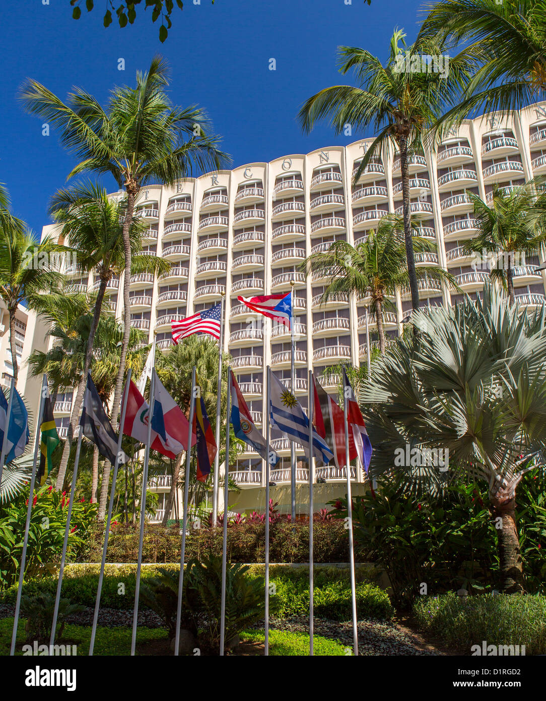 SAN JUAN, PUERTO RICO - The InterContinental Hotel, einem Badeort an der Isla Verde. Stockfoto