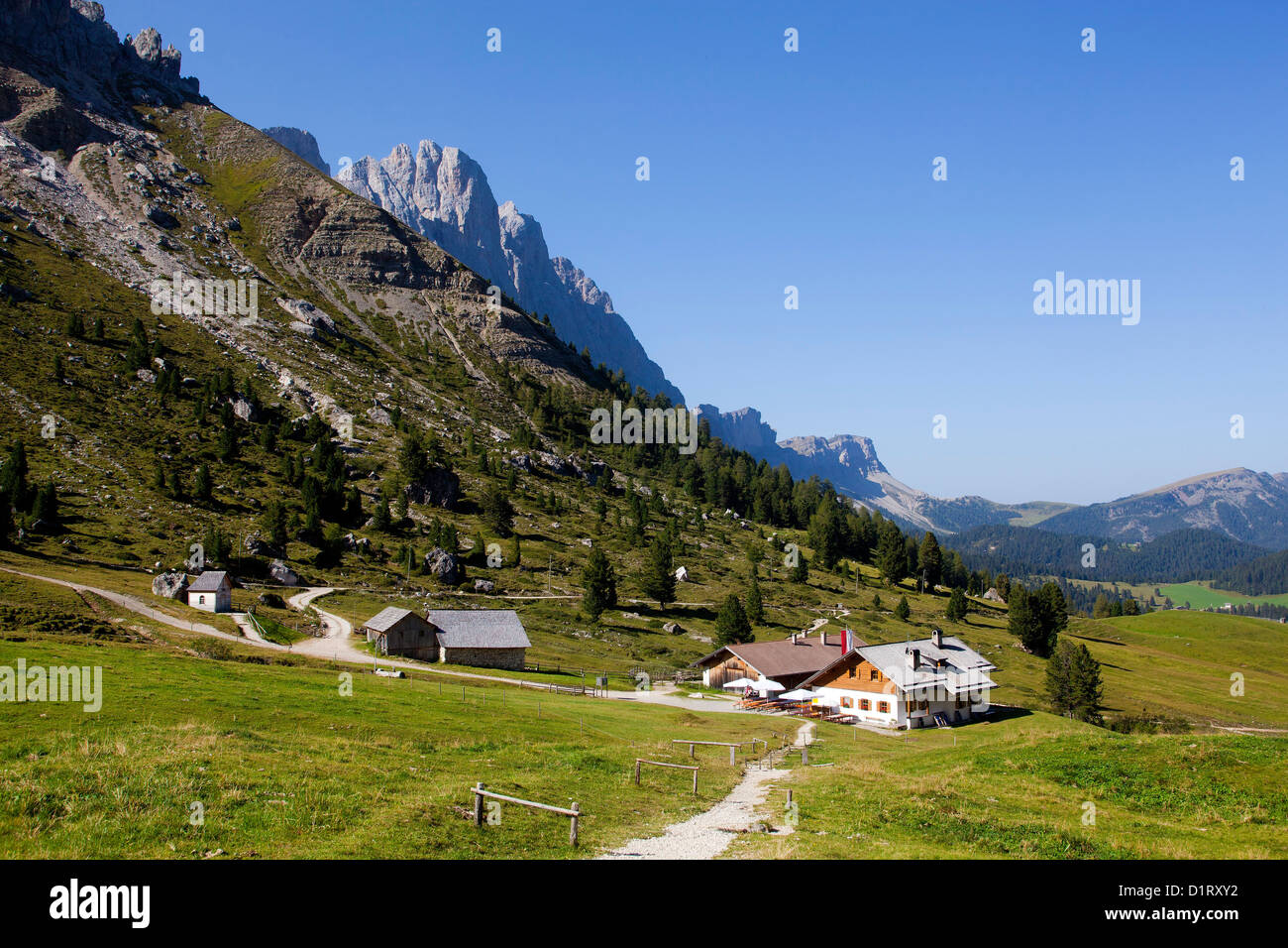 Tha Malga Gampen, Naturpark Puez-Geisler, Villnösser Tal, Dolomiten, Italien Stockfoto