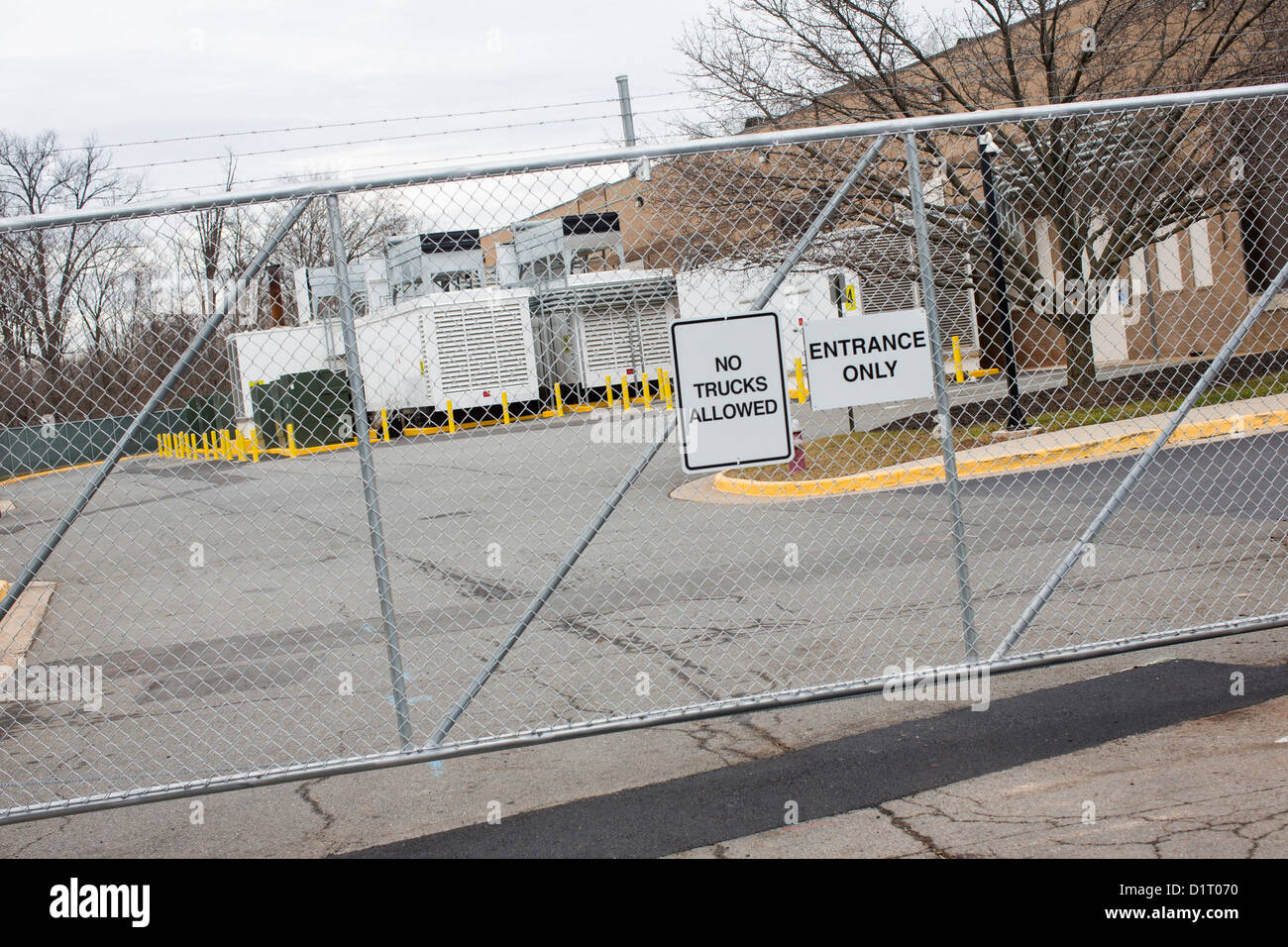 Ein komplexes Rechenzentrum betrieben von VADATA, Inc., ein Tochterunternehmen von Amazon.com, in Chantilly, Virginia. Stockfoto