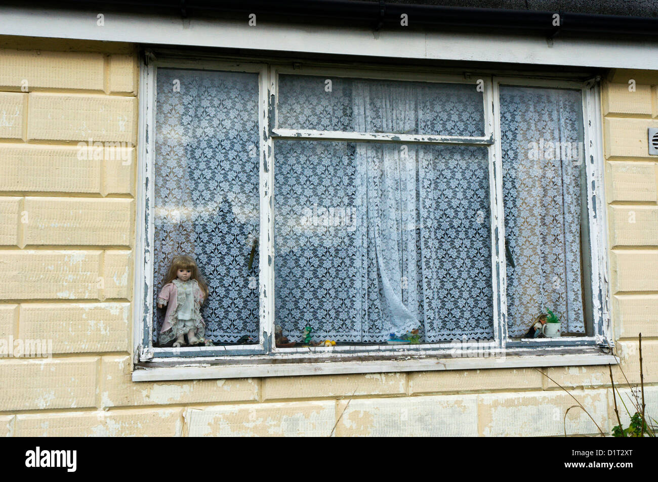 Abbruch und Sanierung soll ein Fertighaus auf der Excalibur-Anwesen in Süd-London. Stockfoto