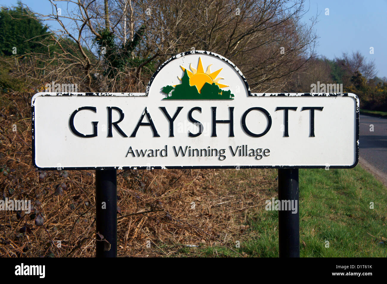 Grayshott preisgekröntes Dorfschild Stockfoto