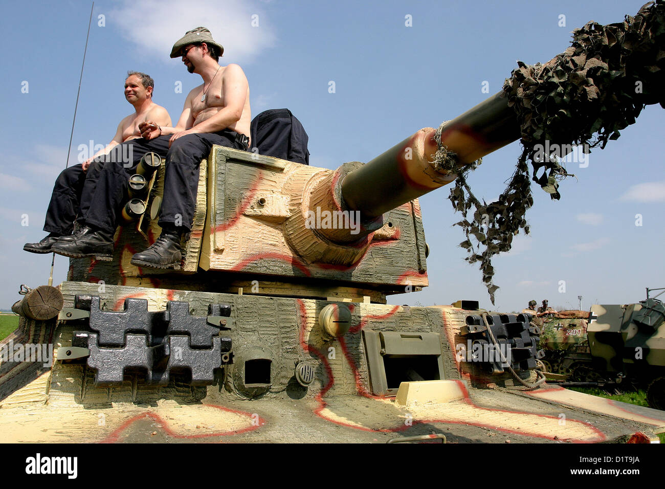 Rekonstruktion der Schlacht des Zweiten Weltkriegs, der Befreiung von Ostrava, Flugplatz Mosnov, Tschechische Republik, Nachstellung der nachstellung des 2. weltkrieges Stockfoto